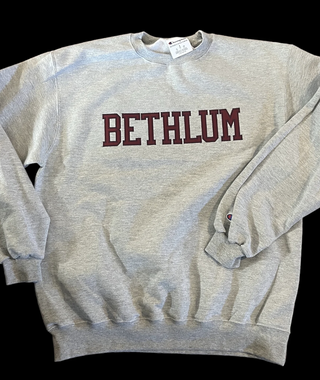 Appliqué crew neck